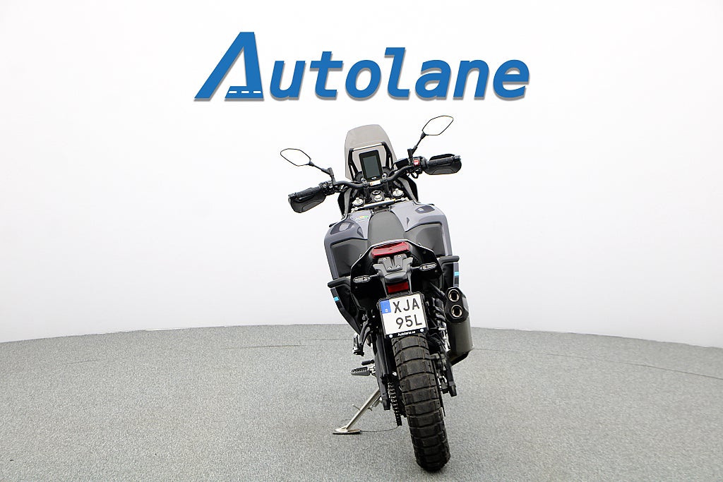Yamaha TÉNÉRÉ 700 World Raid Akrapovic