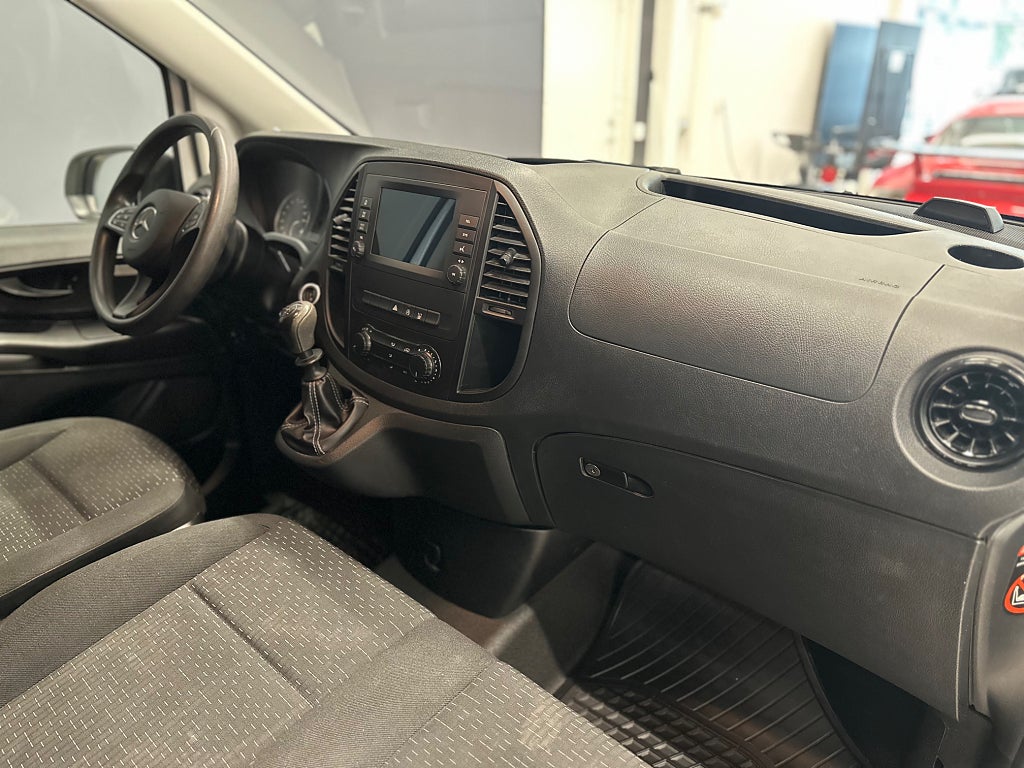 Mercedes-Benz Vito 110 CDI 3-Sits  /B-Kamera/Navigation/Drag/Moms/VAT