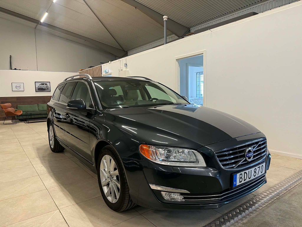 Volvo V70 D4 Automat 2 Brukare Keyless Dragkrok Summum Euro 6