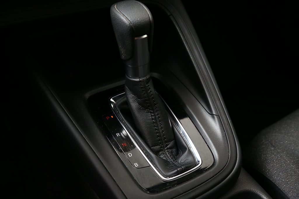 Honda HR-V e:HEV 1,5 i-MMD e-CVT Elegance Honda Serviceavtal 2022