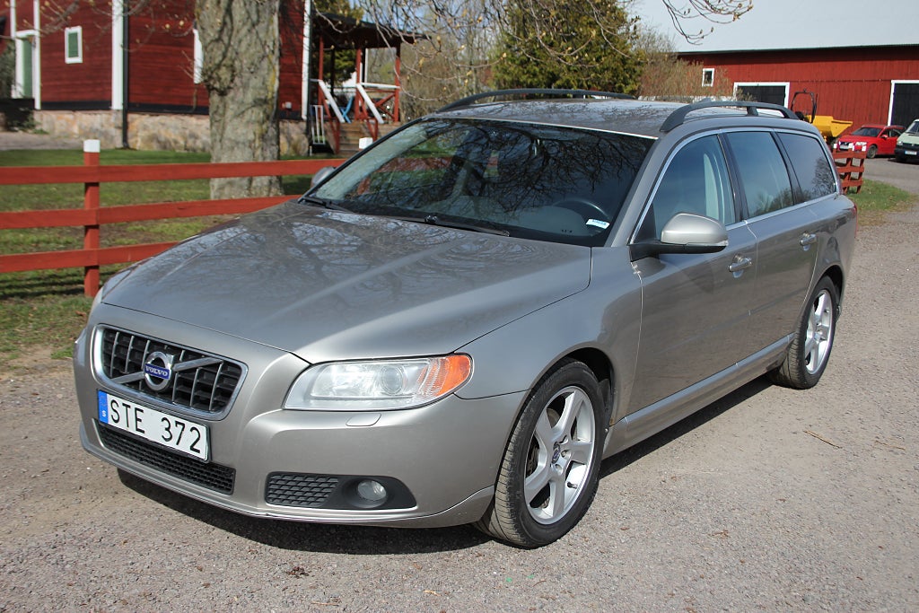 Volvo V70 1.6 DRIVe Momentum Euro 5*nybesik*