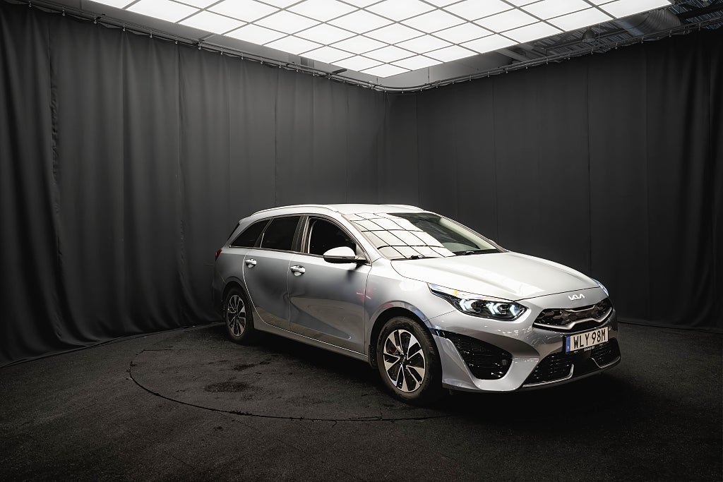 Kia Ceed Plug-in Advance DRAG KAMERA M&K-VÄRM ADAPTIV-FART MOMS