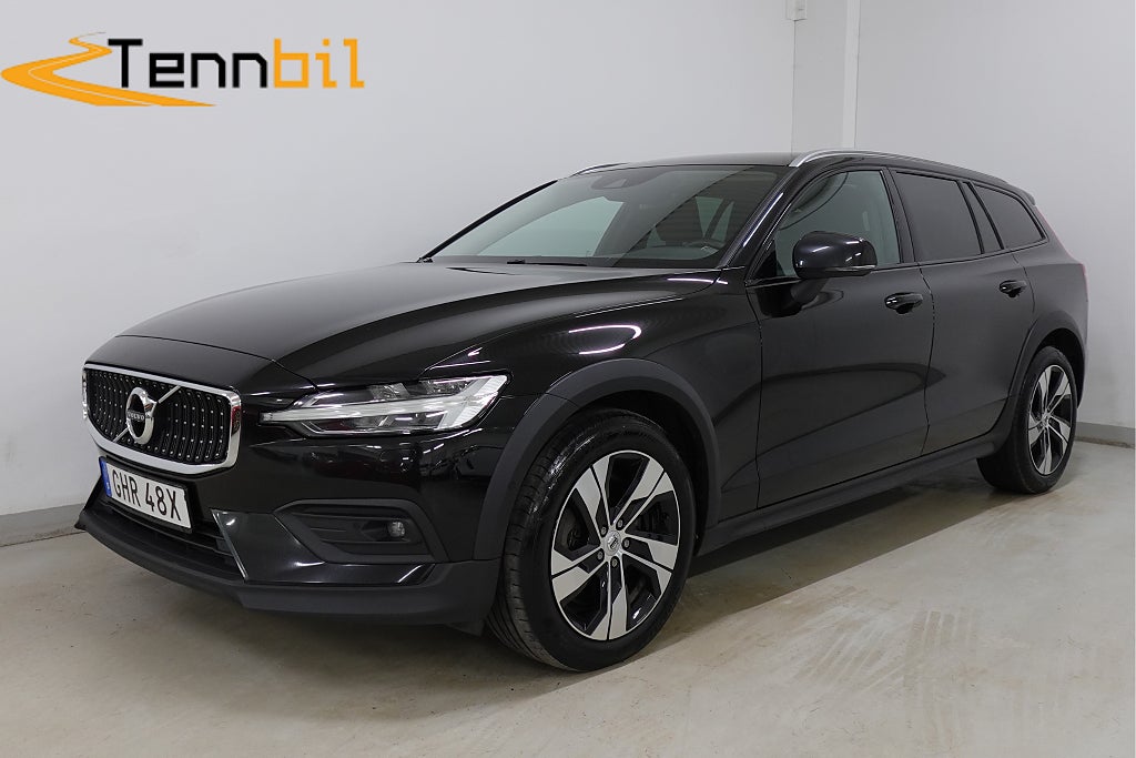 Volvo V60 Cross Country B4 AWD Advanced Navi Pro D-Värme Drag Adap-F Kamera