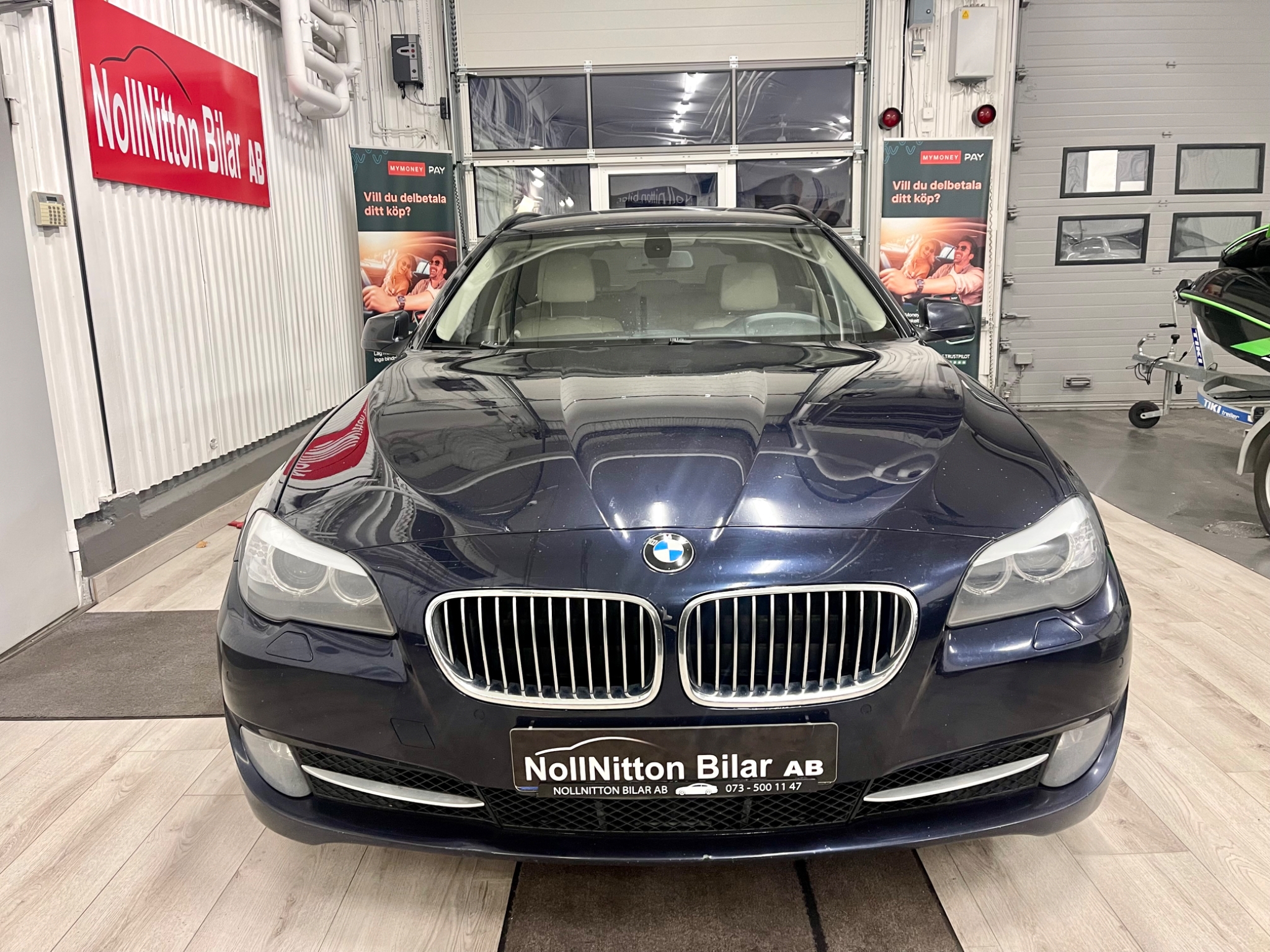 BMW 520 d Touring Steptronic Euro 5 2011, bild 2/37