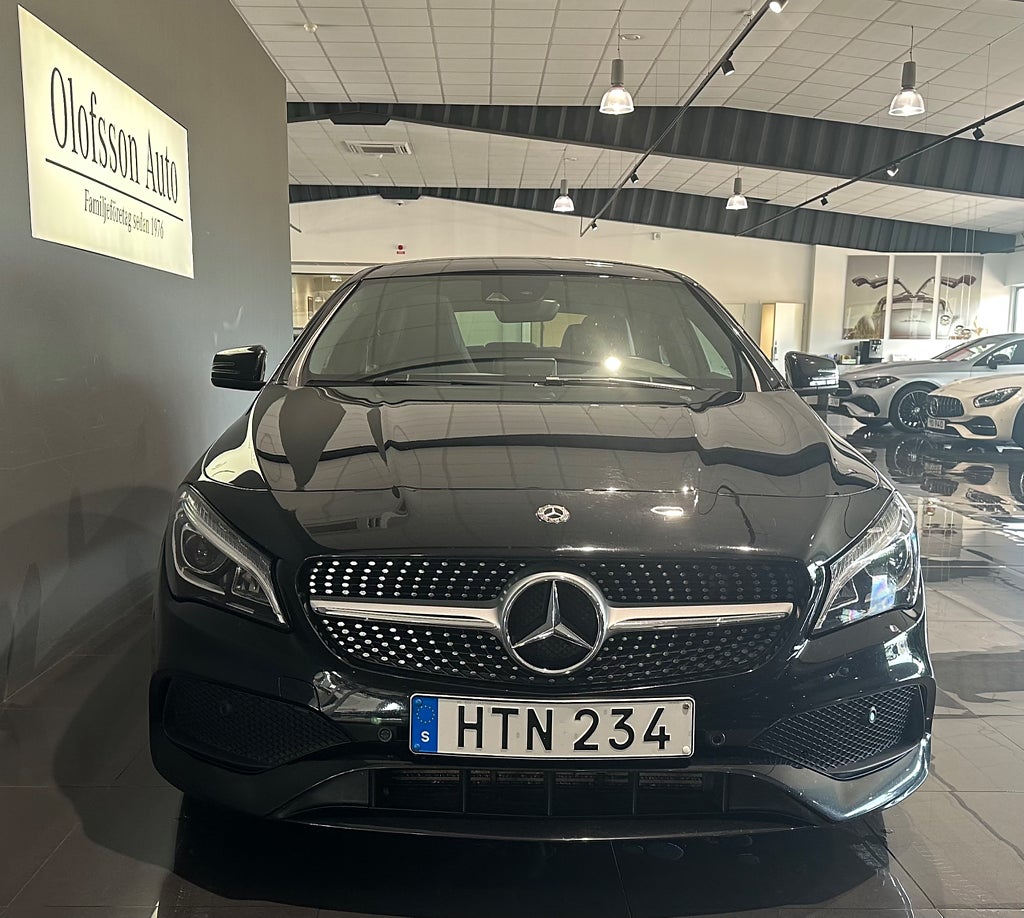 Mercedes-Benz CLA 200 AMG Värmare Coupe Glastak - bild 6