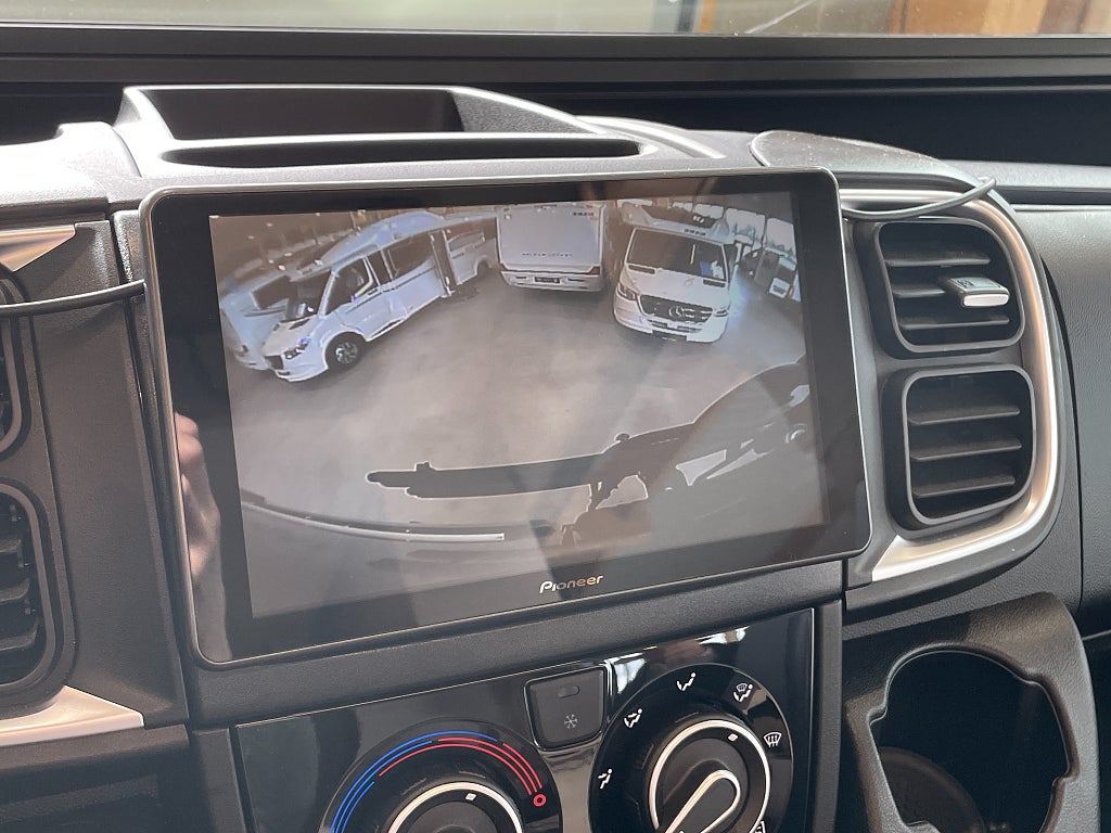 CHALLENGER F&S Edition / Solcell / Webasto / Litium / 5 bältad / Pop-Up - CHALLENGER