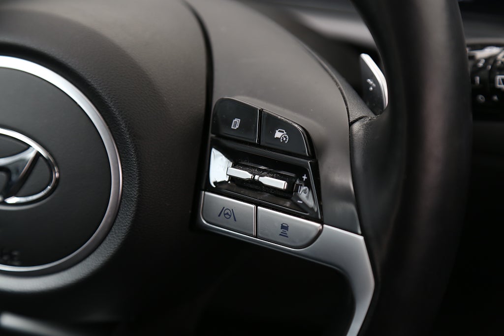 Hyundai Tucson 1,6T-GDi Hybrid 230hk 6AT 2WD Essential Motorvärmare 2021