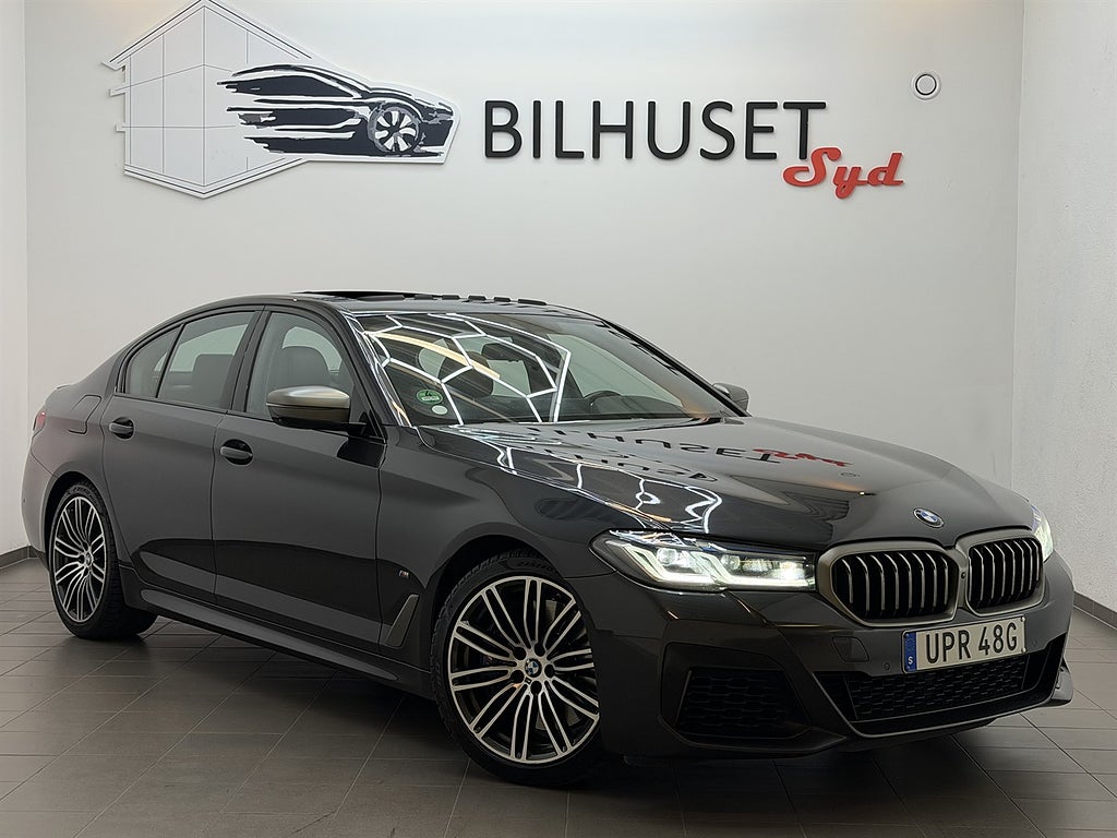 BMW M550 i xDrive 530hk Tlucka/Navi/360kamera/HarmanK