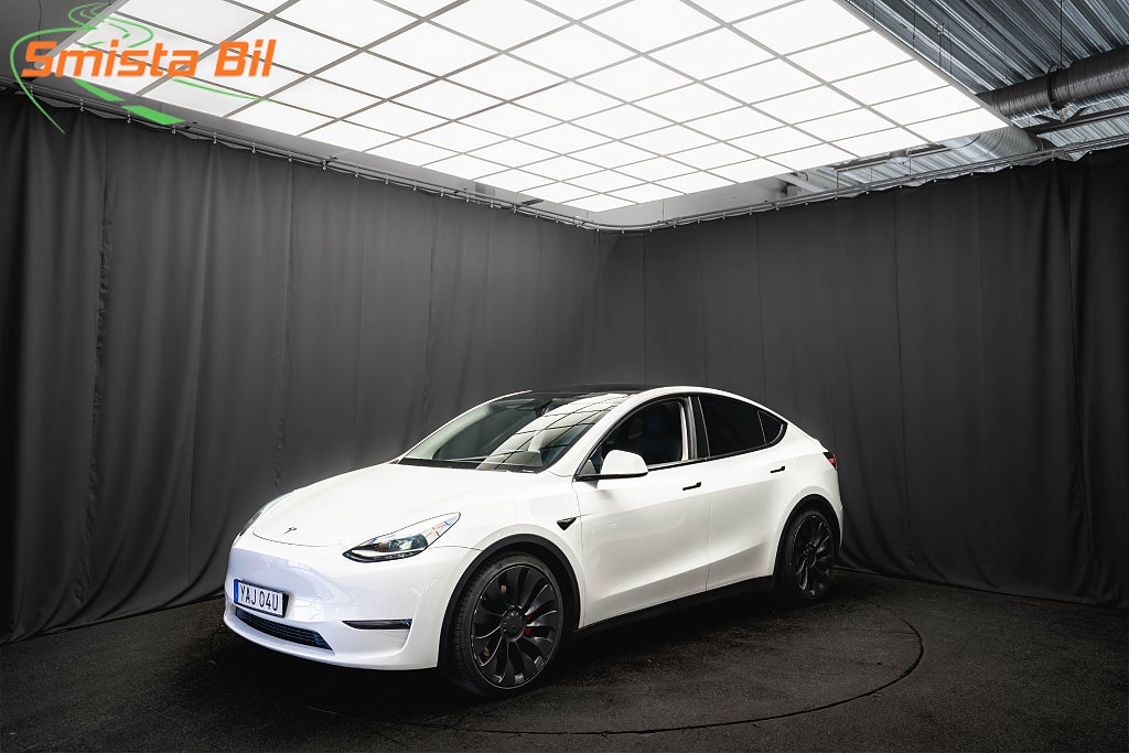 Tesla Model Y Performance DRAG PANO 21'' LÄDER KAMERA 1ÄGARE MOMS 534