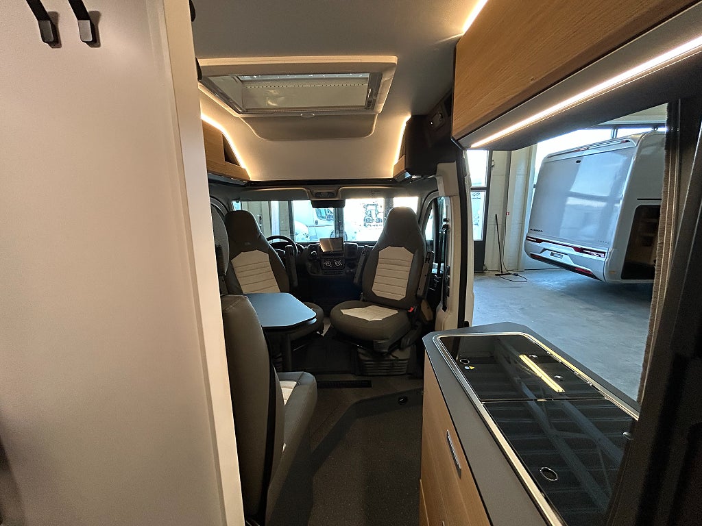 Adria TWIN 640 SLB / Automat / B-körkort / Långbädd  - Adria