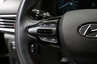 Halvkombi Hyundai i20 14 av 25