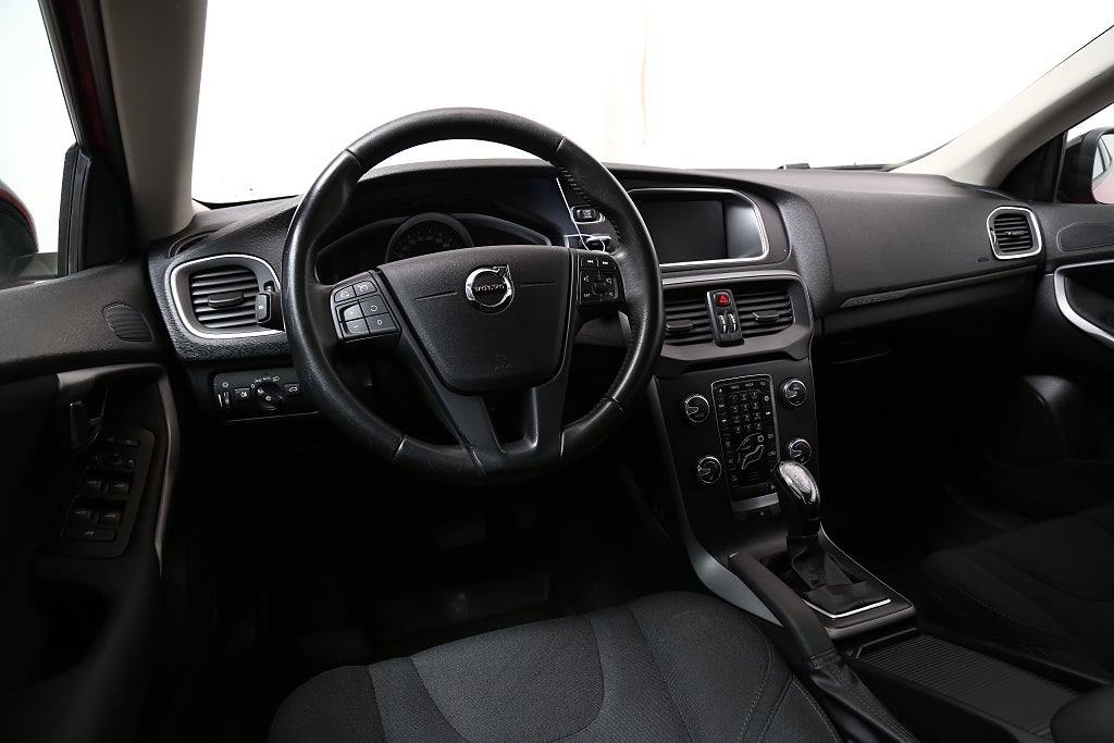 Volvo V40 Cross Country D3 150hk Edition Aut VOC Motorv 2019