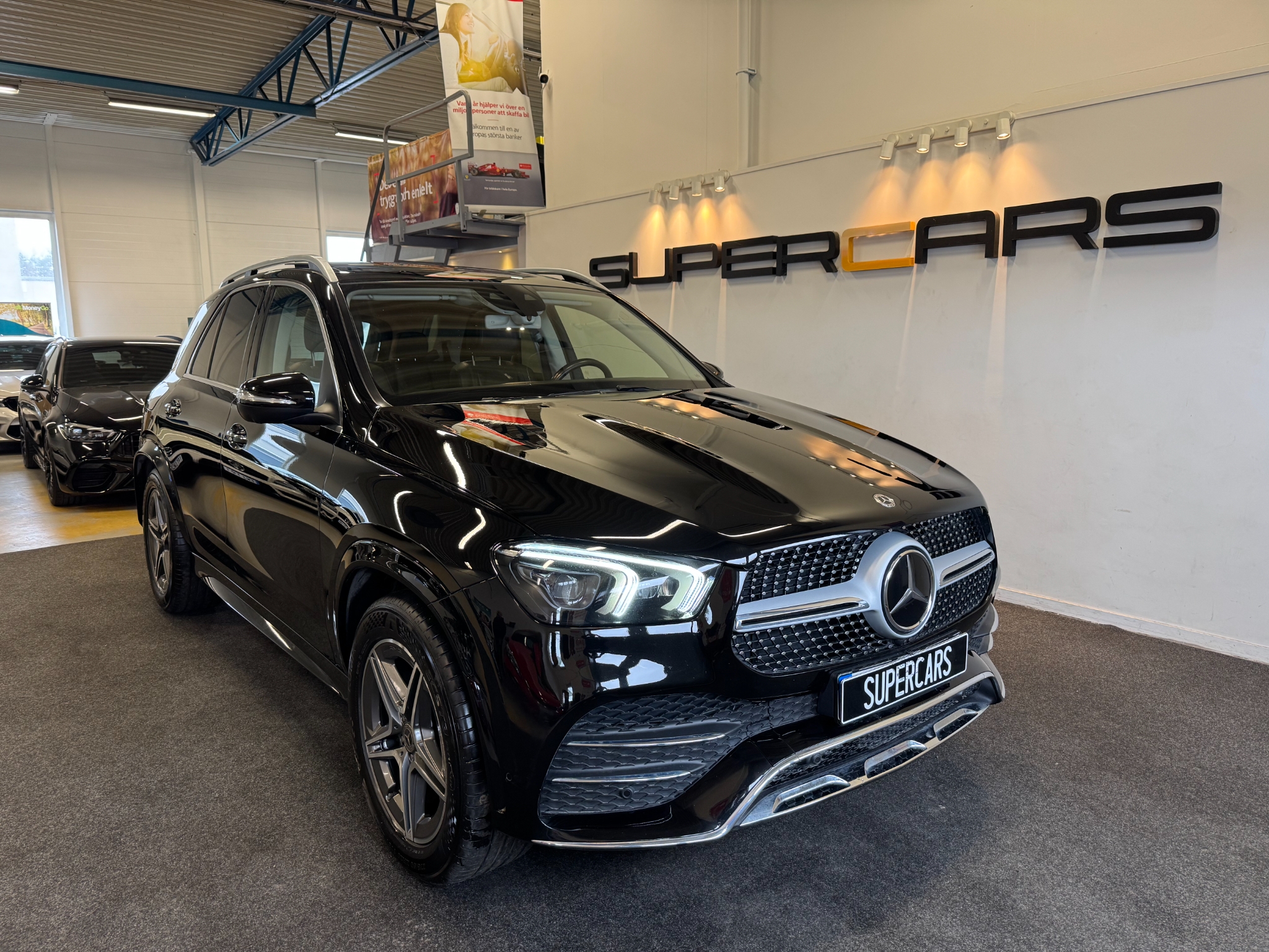 Mercedes-Benz GLE 2020, bild 2/10