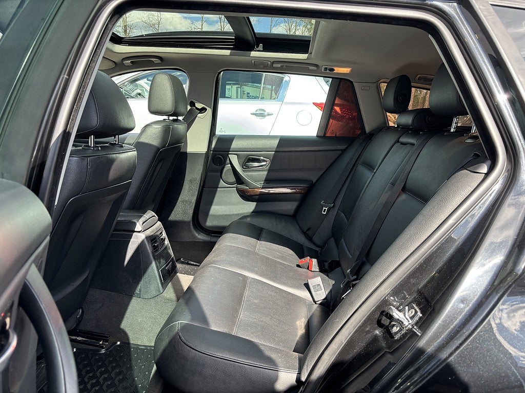 BMW 320D Touring Panorama Ny bes