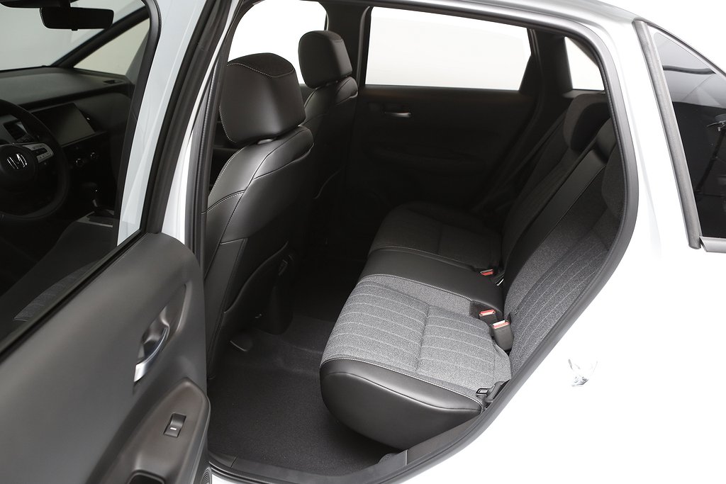 Honda Jazz Hybrid Advance Style | 5År Trygghetspaket 2025