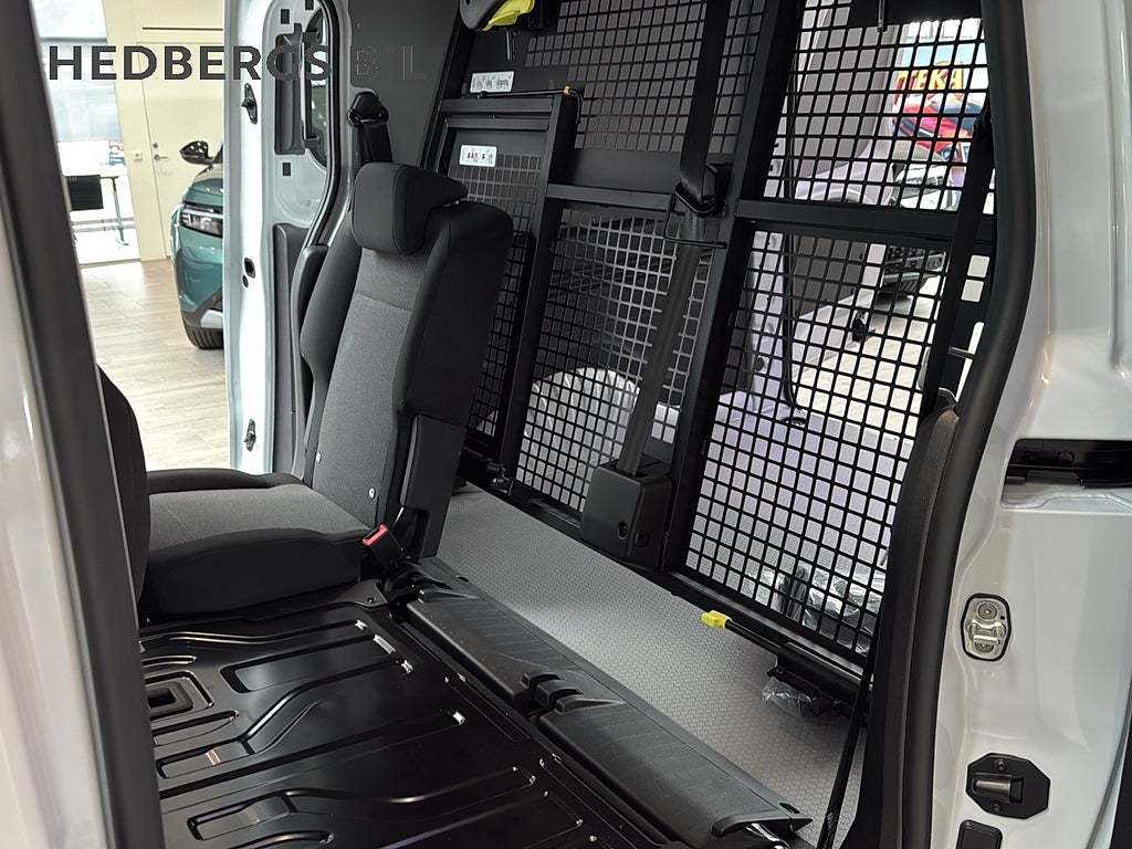 Peugeot Partner Crew Cab 130  5-SITS   thumbnail
