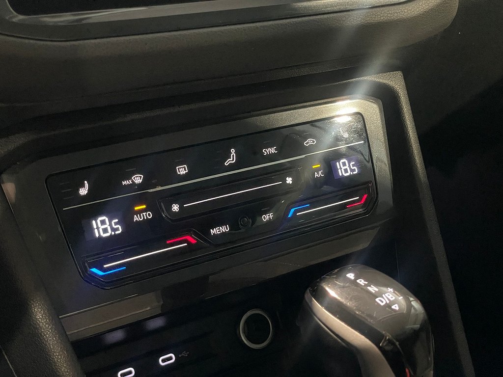 Volkswagen Tiguan eHybrid  245hk Elegance | Kamera | Drag | 2022