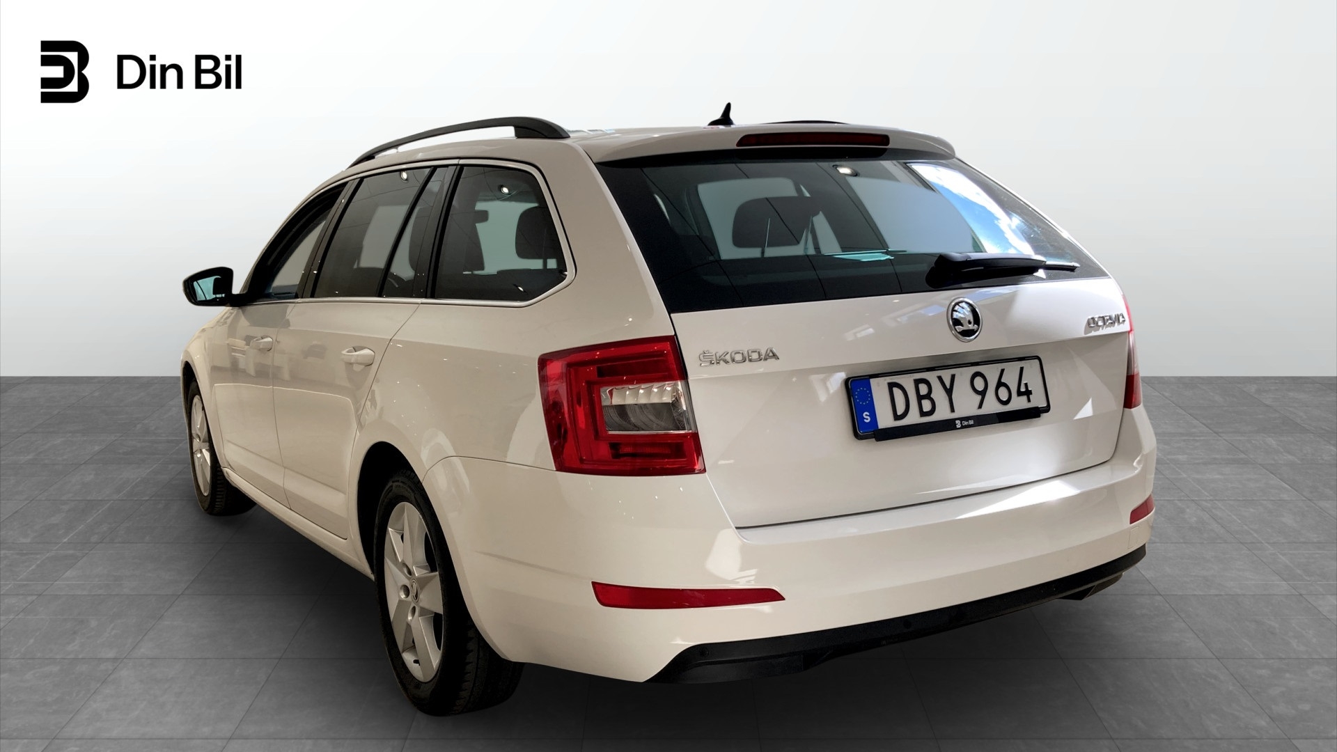 Skoda Octavia Combi TSI 115 DSG 2017, bild 3/47