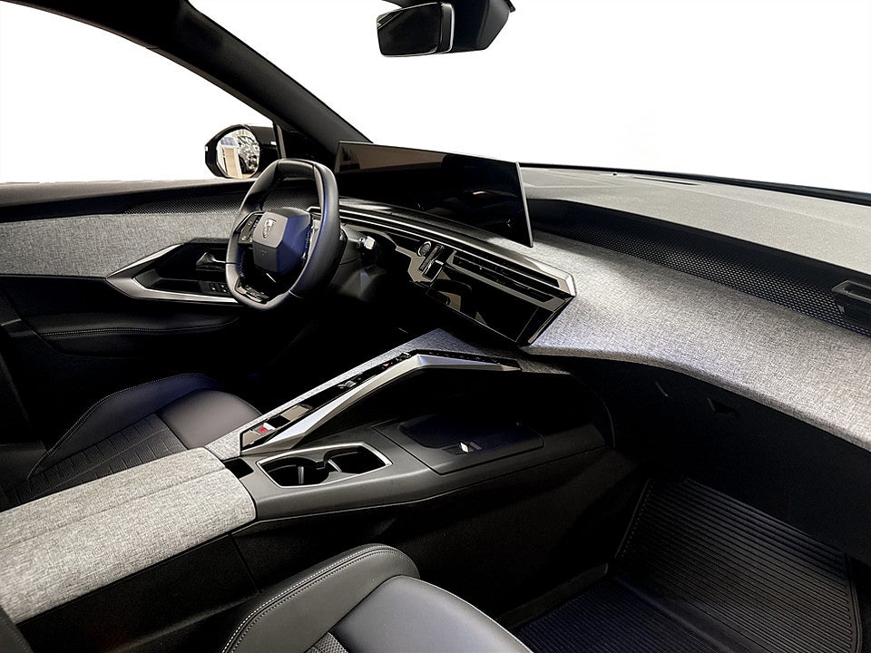 Bild på Peugeot 3008 GT Hybrid 145hk Aut B-KAMERA CARPLAY