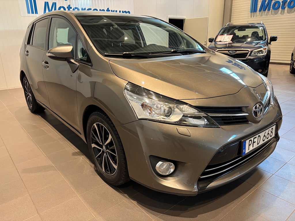 Toyota Verso 1.8 Valvematic Multidrive S Intense Edition 7 sits
