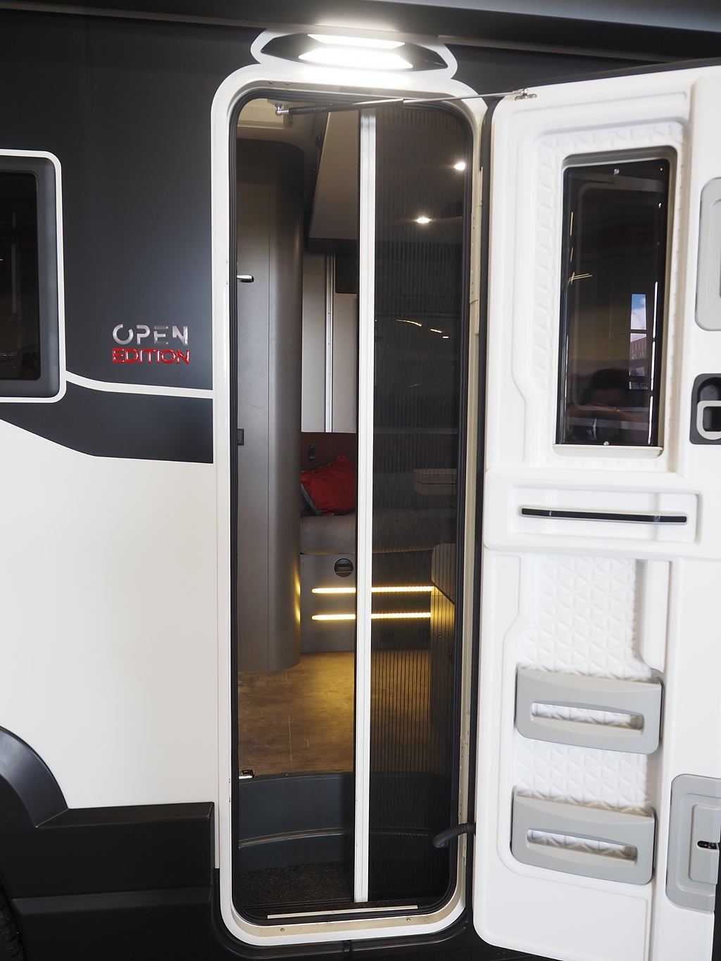 CHALLENGER X250 Markis Taksäng Stort garage AUT