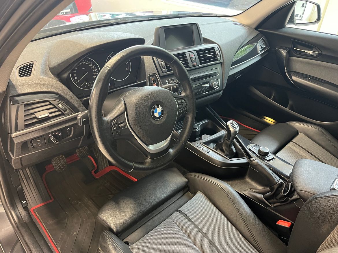 BMW 118 d 2012, kuva 7/35