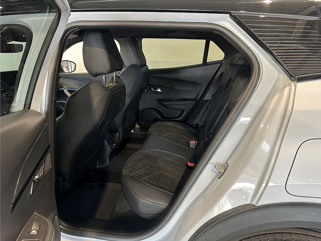 Bild på Peugeot 2008 GT 1.2 PT 130hk Aut - B-KAMERA, NAV, CARPLAY