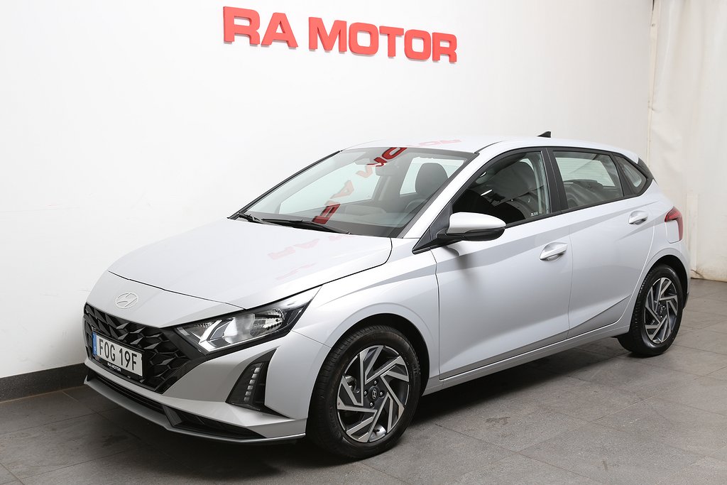 Hyundai i20 Essential 1.0 T-GDI 100HK Automat | Moms 2025