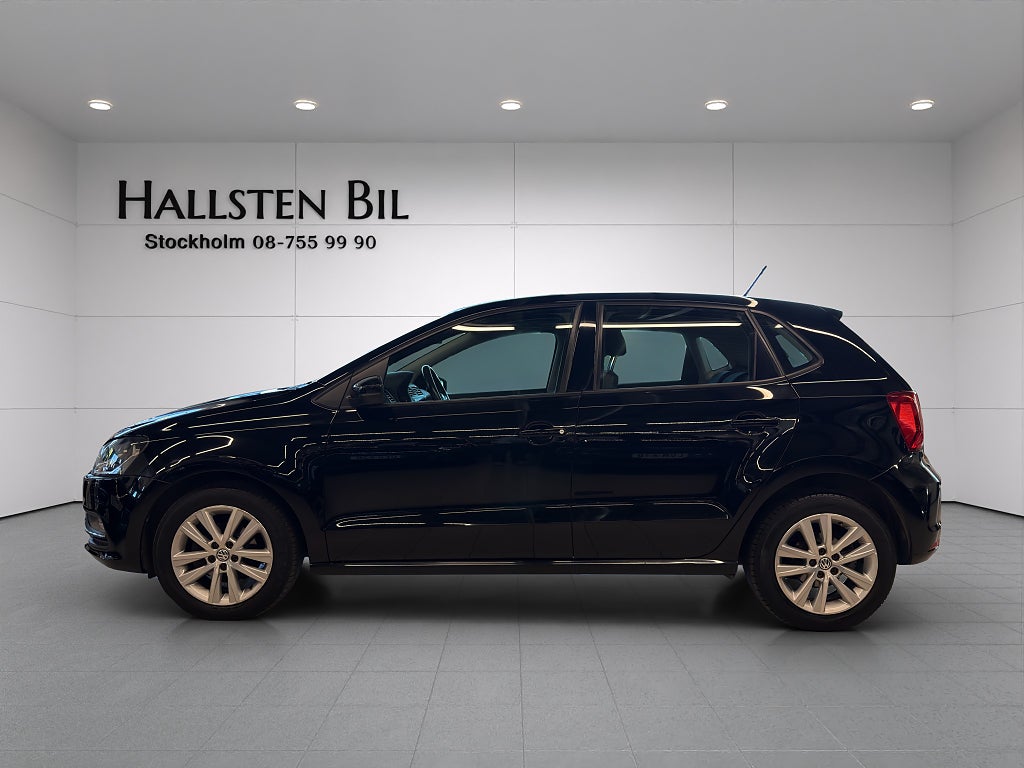 Volkswagen Polo 1.2 TSI Automat Adaptiv Farthållare Bluetooth Sv-såld