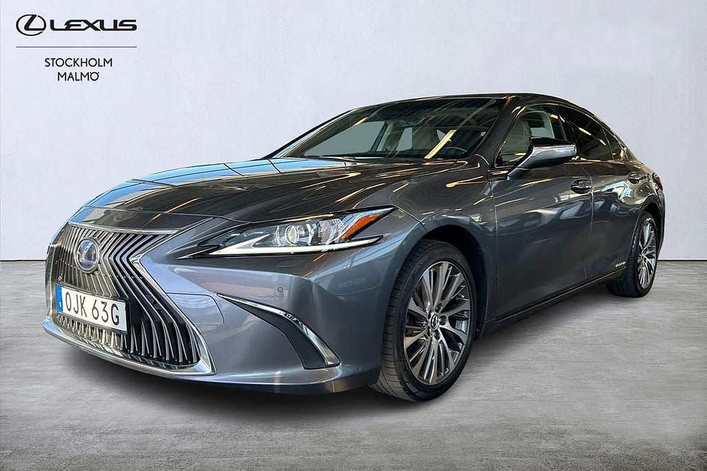 Lexus ES Limited Edition Taklucka Backkamera - Ej Taxi