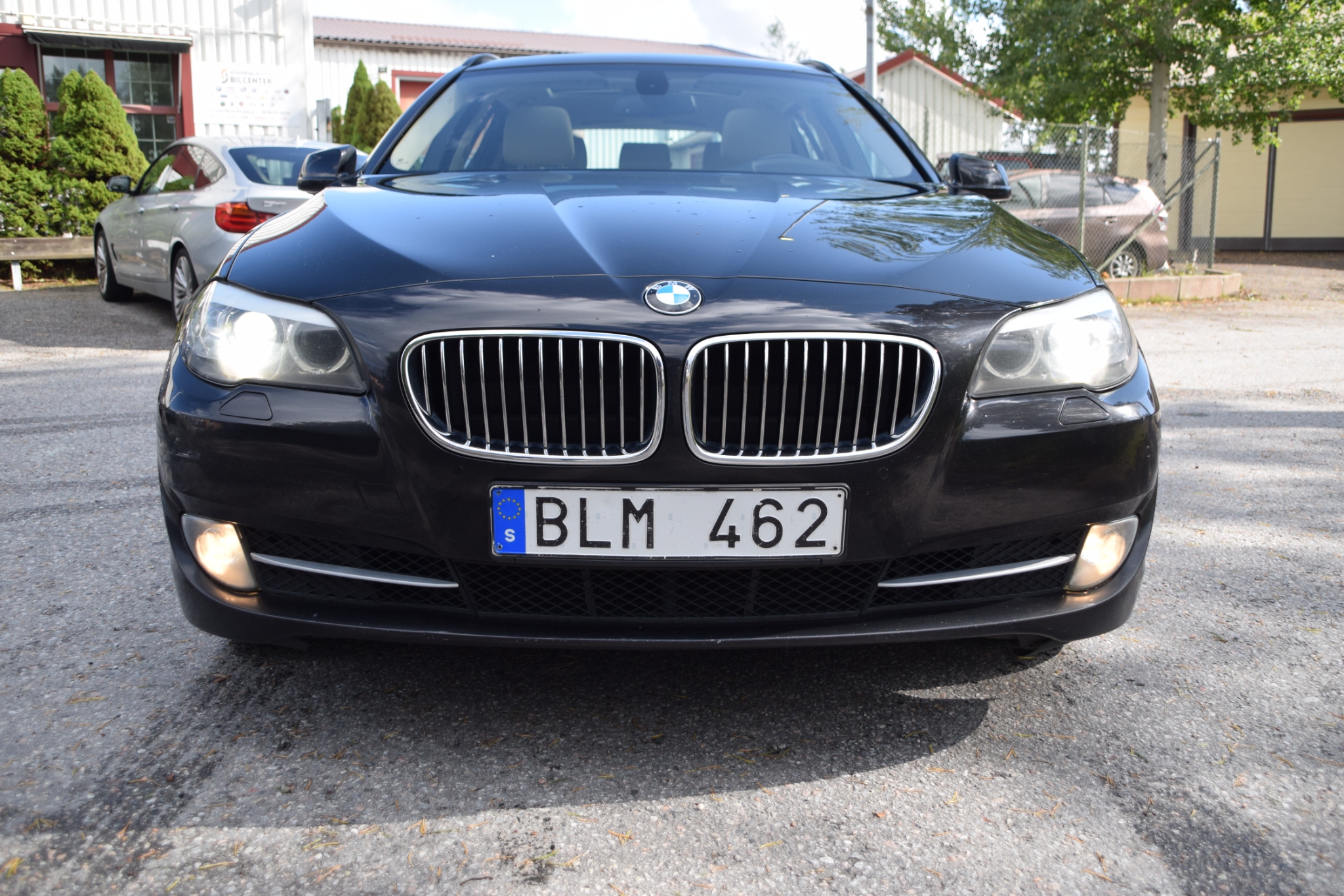 BMW 520 2011, photo 2/46