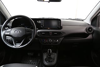 Halvkombi Hyundai i10 16 av 21