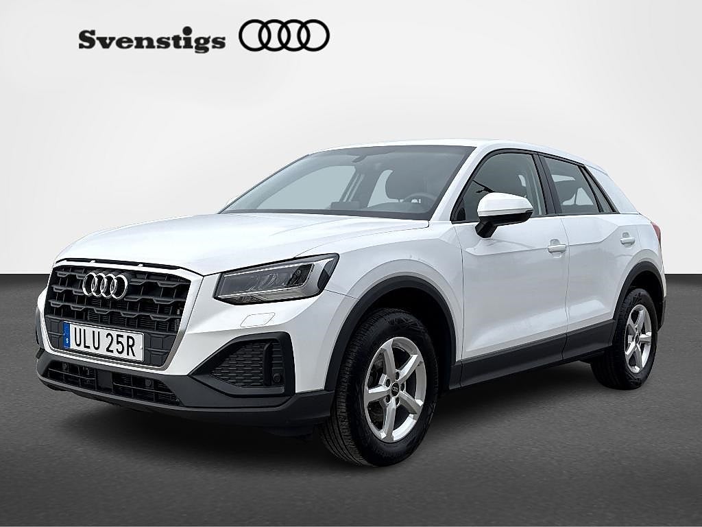 Audi Q2 35TFSI 150hk Automat 1 Ägare Låga mil Nyservad