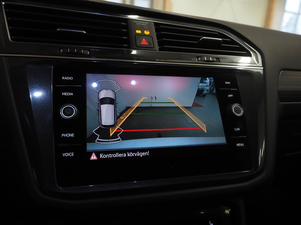 Volkswagen Tiguan Allspace TSI 190hk 4M 7-sitsIDrag|Värmare| 2023