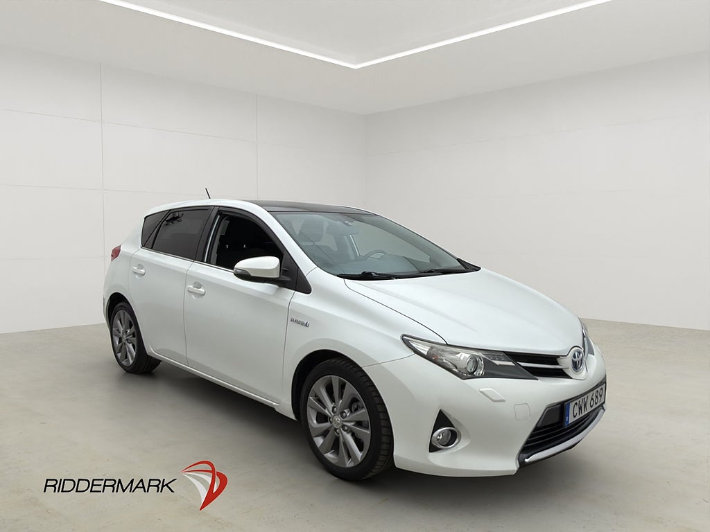 Toyota Auris Hybrid 136hk Edition 50 Pano Kamera 2 Brukare