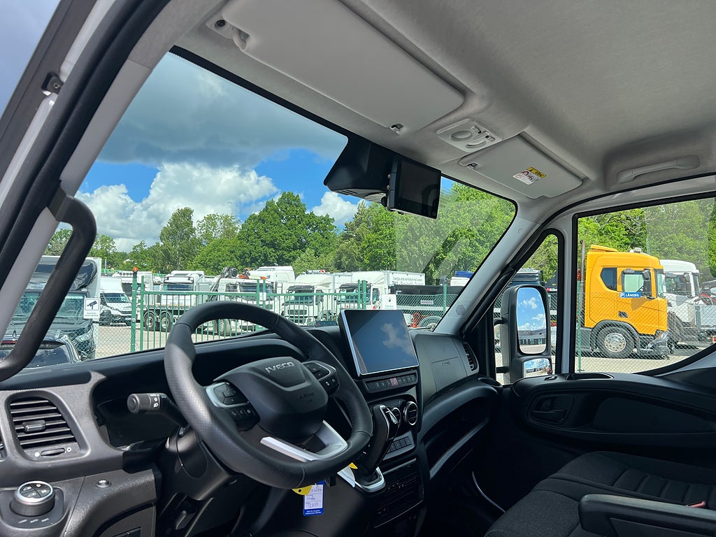 Iveco Daily 72C14E AirPro Skåpbil med Z-Lift, ELBIL