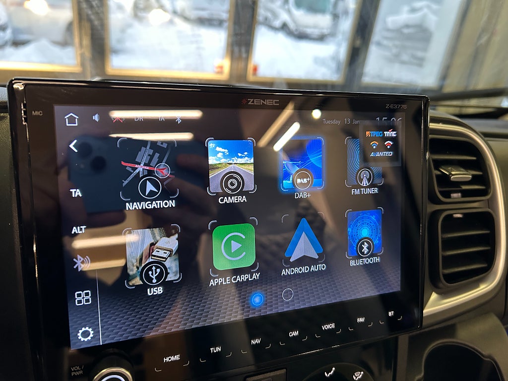 Adria Matrix 670 SL 60 Y /B-körkort/Taksäng/Automat/5 bältad - Adria