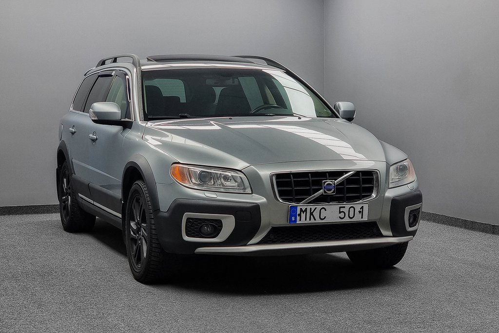 Volvo XC70 D5 AWD Geartronic Summum 185hk Navi Taklucka Drag