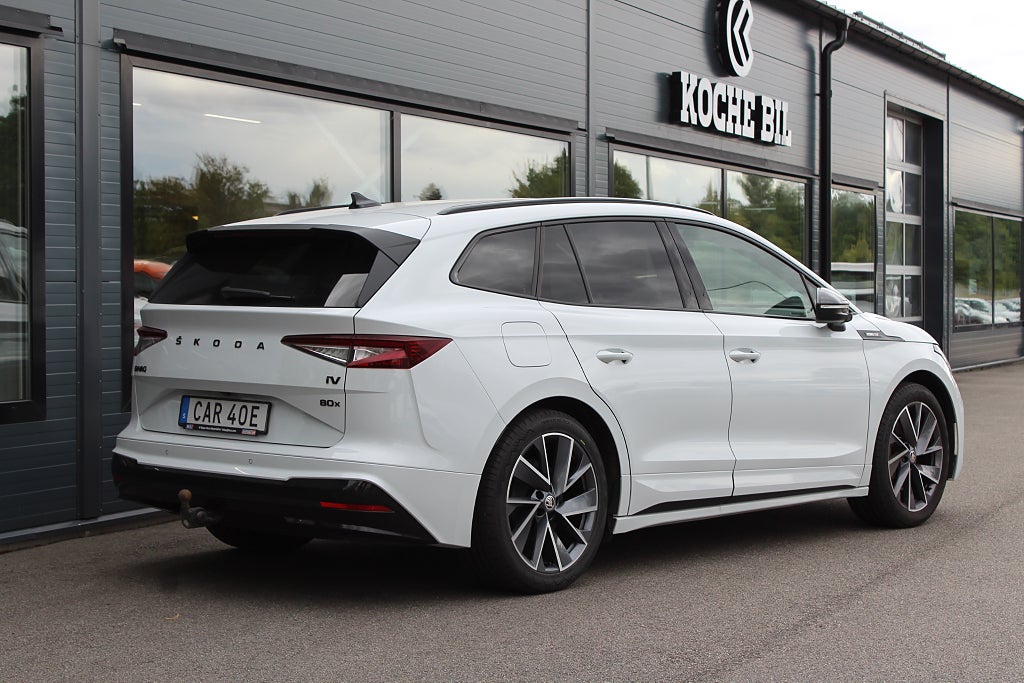 Skoda Enyaq iV 80x 265HK, Sportline, Drag, S&V-hjul, Kamera, Värmepump