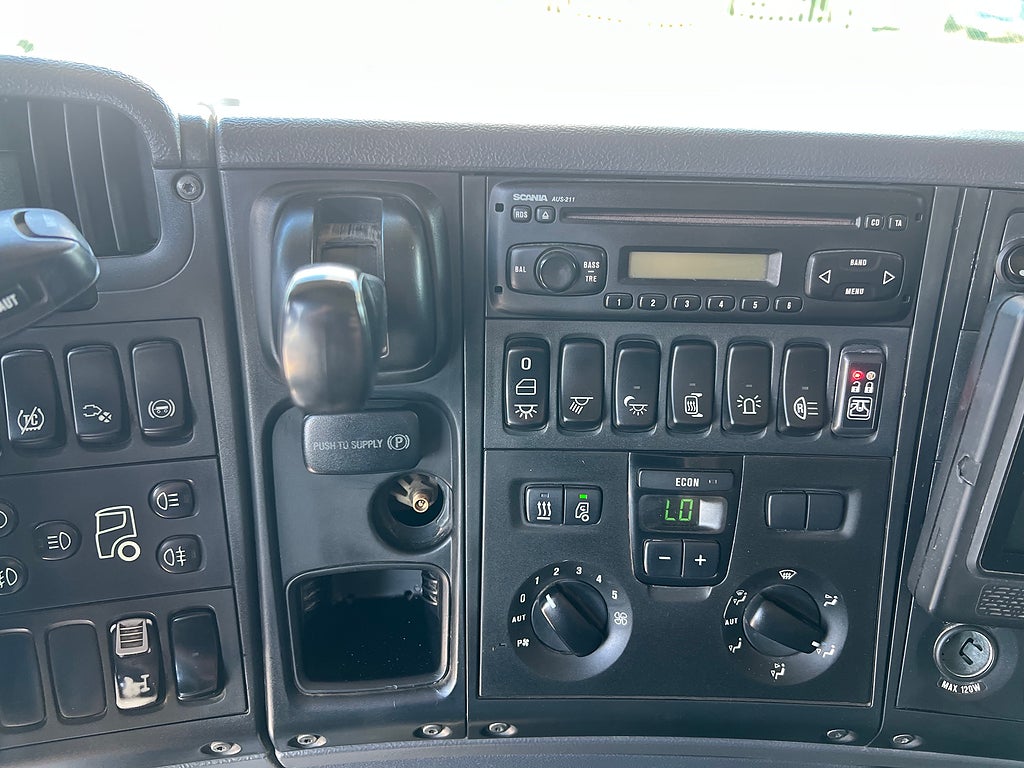 Scania R440 6x2*4 Hiab Lastväxlare inkl Flak, Euro 5