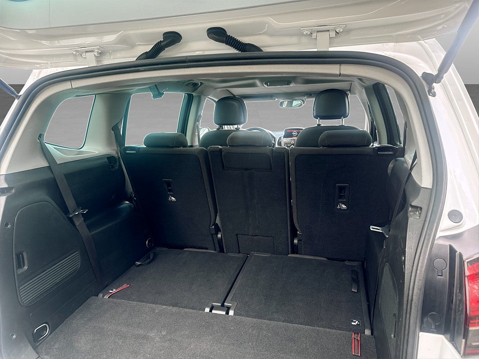 Bild på Opel Zafira Tourer Business 2.0 CDTI 170hk Aut 7-SITS B-KAMERA 