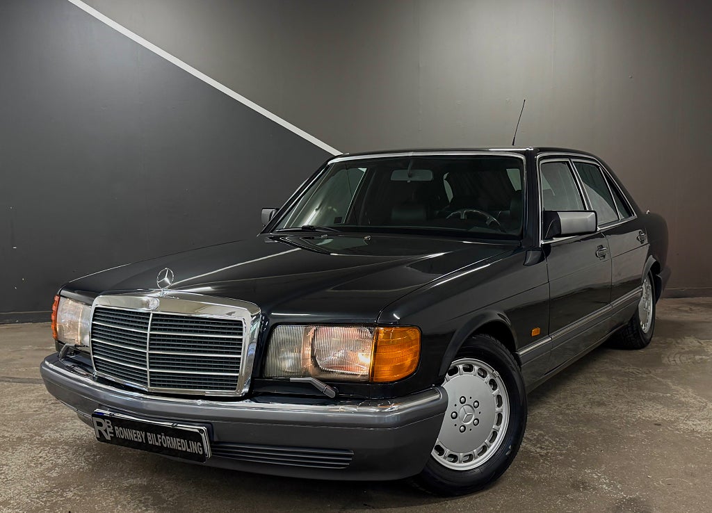 Mercedes-Benz 300 SE