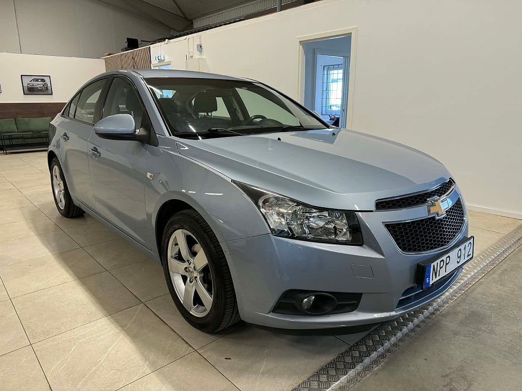 Chevrolet Cruze 1.6 / 10688 Mil - 1 ÄGARE * Toppskick 