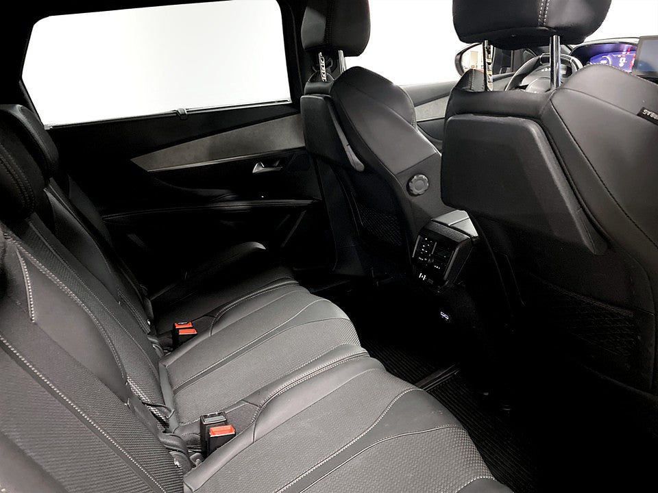 Bild på Peugeot 5008 GT 1,2 PT 130hk Aut 7-SITS B-KAMERA CARPLAY