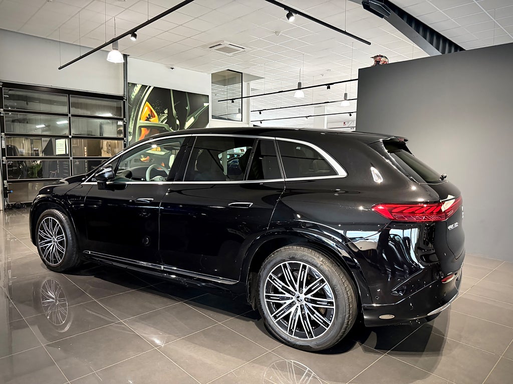 Mercedes-Benz EQS SUV 500 4MATIC AMG Superscreen Premium Plus - bild 15