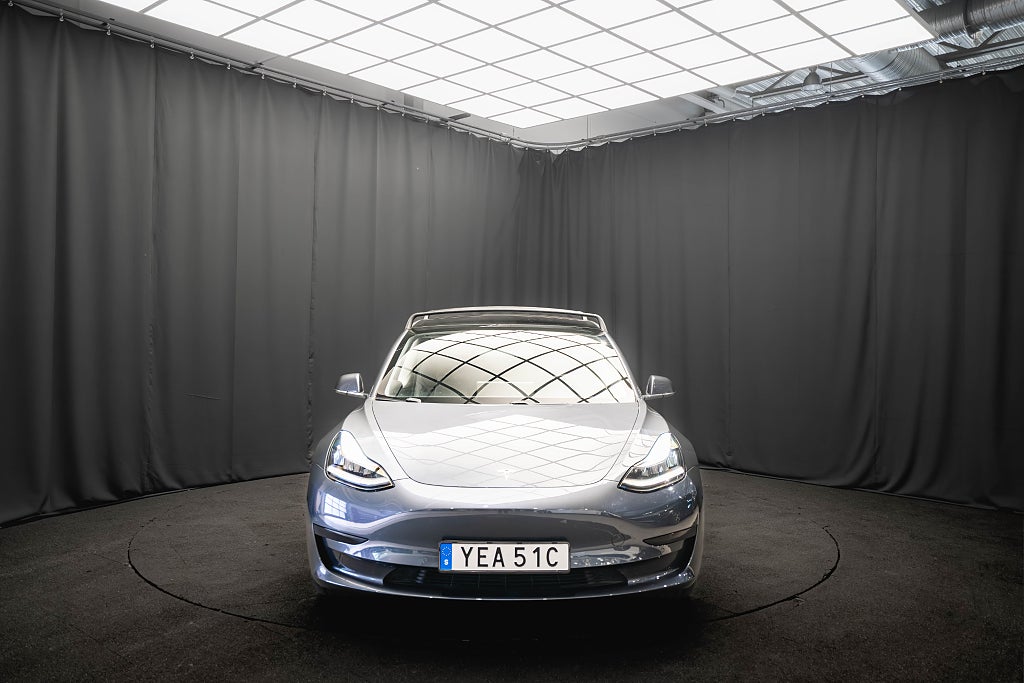 Tesla Model 3 Standard Range Plus PANORAMA LÄDER KAMERA ELSTOL