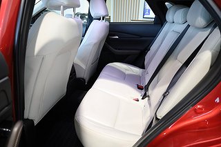 SUV Mazda CX-30 10 av 23