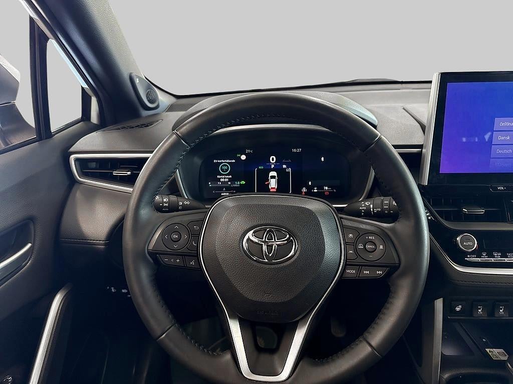 Toyota Corolla Cross 2023 - miniatyr 10