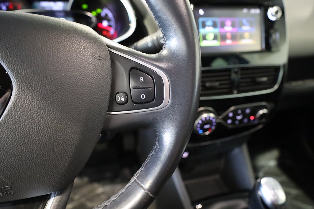 Renault Clio 0.9 TCe Intens II Navi PDC Blåtand Keyless 2019