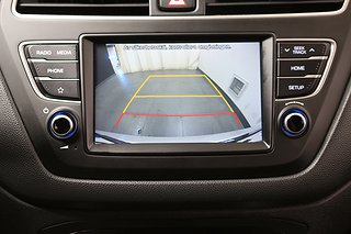 Halvkombi Hyundai i20 17 av 22